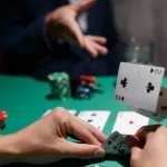 The Art of Folding in Poker – Knowing When to Let Go of a Hand